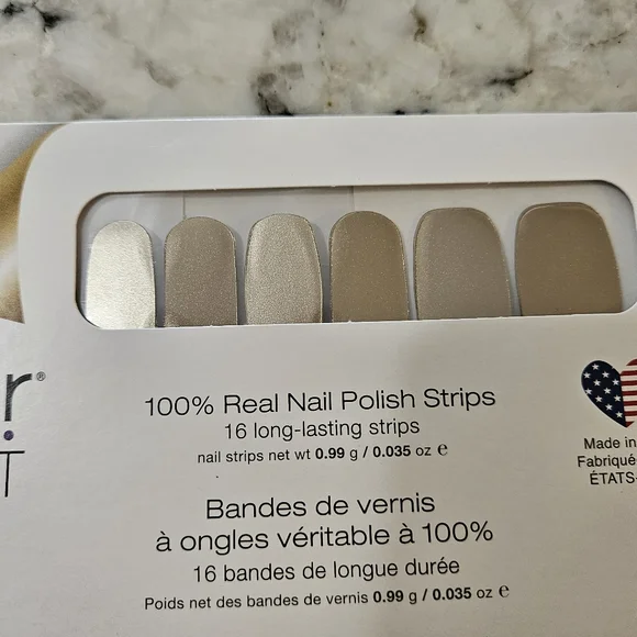 Color Street Nail Polish Strips - Stay Golden NWT - Picture 2 of 5